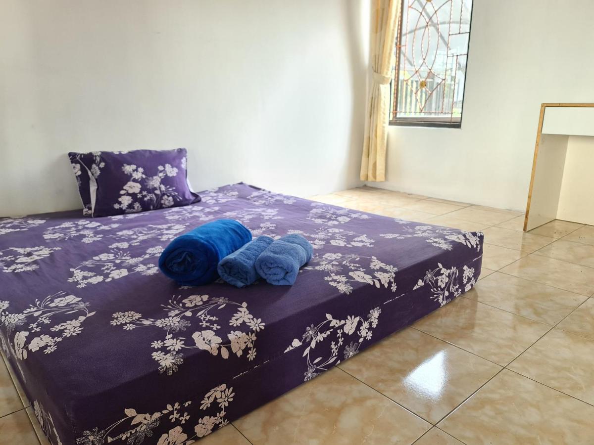 Kampung Istal Villa Pamijahan Богор Екстер'єр фото